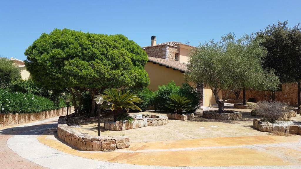 Villa Saba Olbia Esterno foto